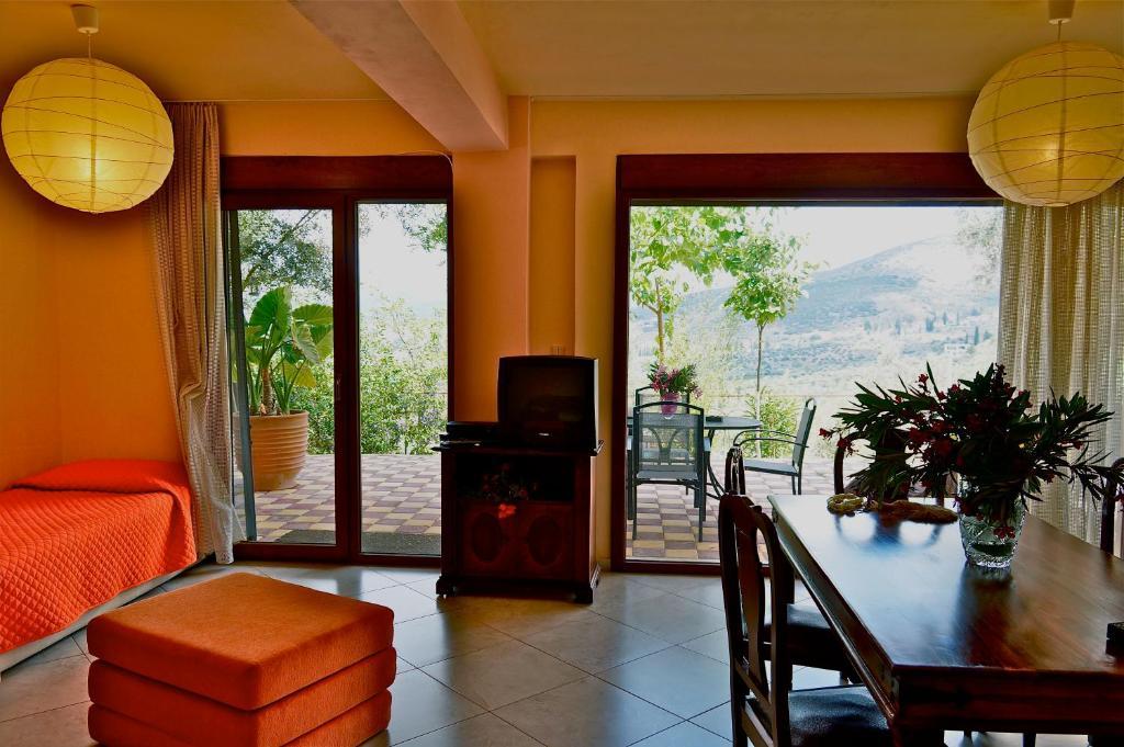Appartement Ktima Dafnes à Nauplie Extérieur photo